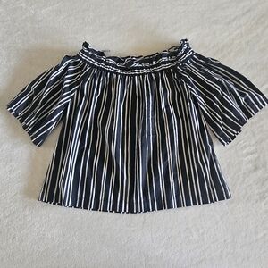 H&M black and white vertical striped off-shoulder shirt women size 8